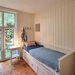 Front In With House Sea View Feriehus