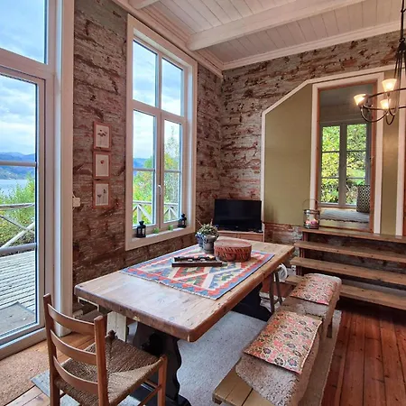 Awesome In With House Sea View *